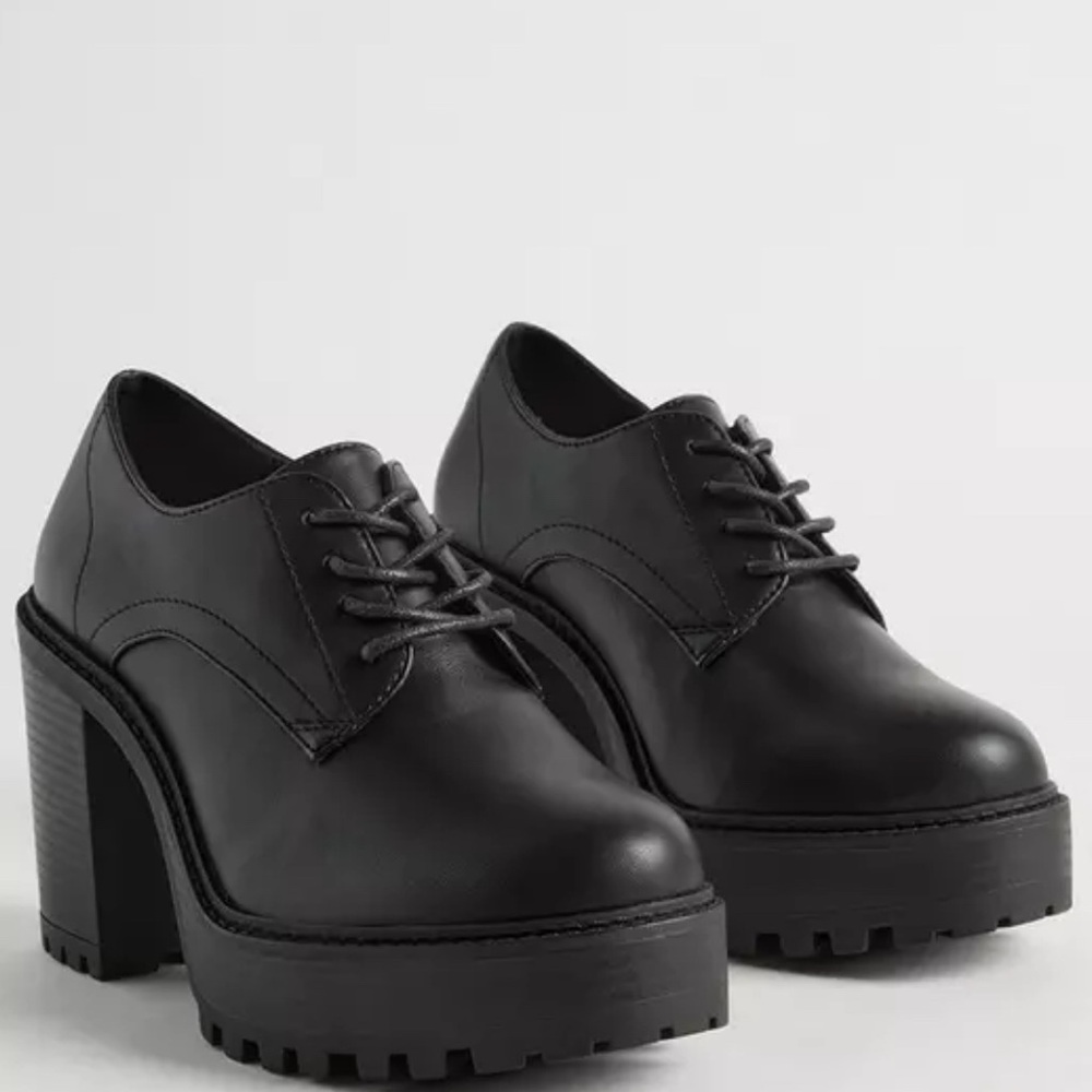 Torrid Chunky Heel Oxford 9.5 Wide